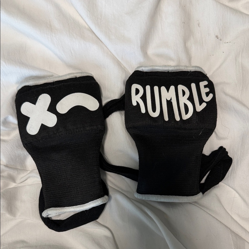Black Hand Wraps